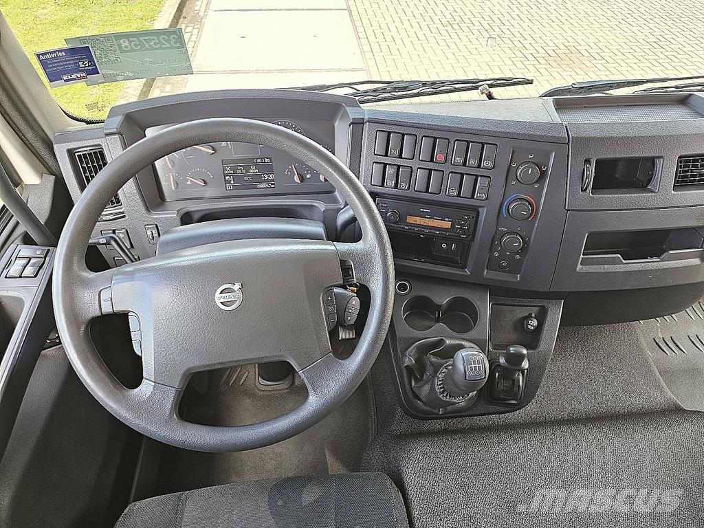 Volvo FL 240.14 MANUAL AIRCO LIFT Camión con caja abierta