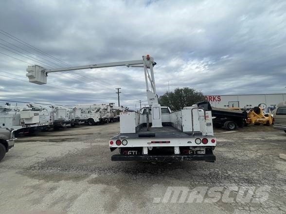 Ford F 550 ETI ETC35SNT Auto korpe