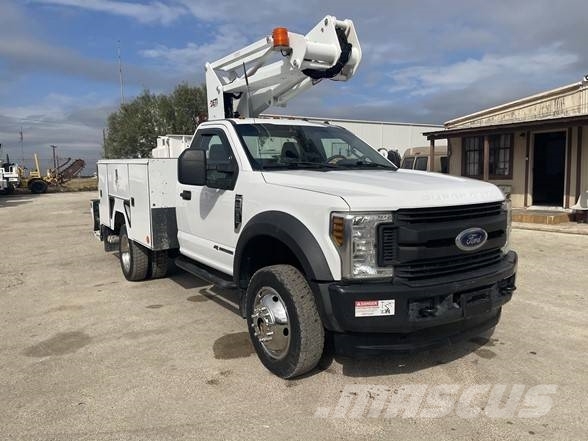 Ford F 550 ETI ETC35SNT Auto korpe
