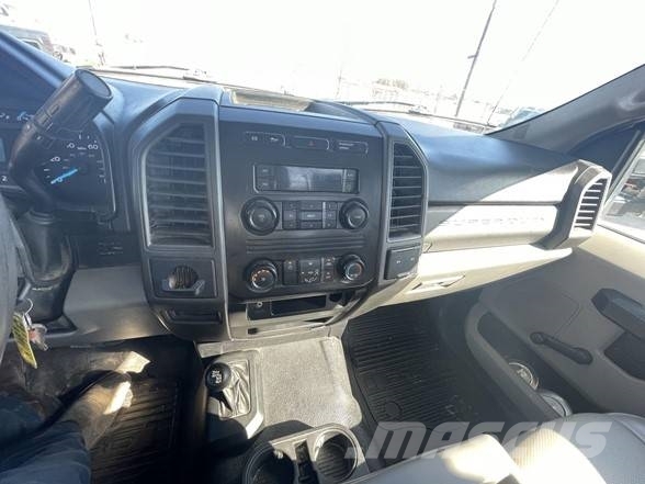 Ford F 550 ETI ETC35SNT Auto korpe