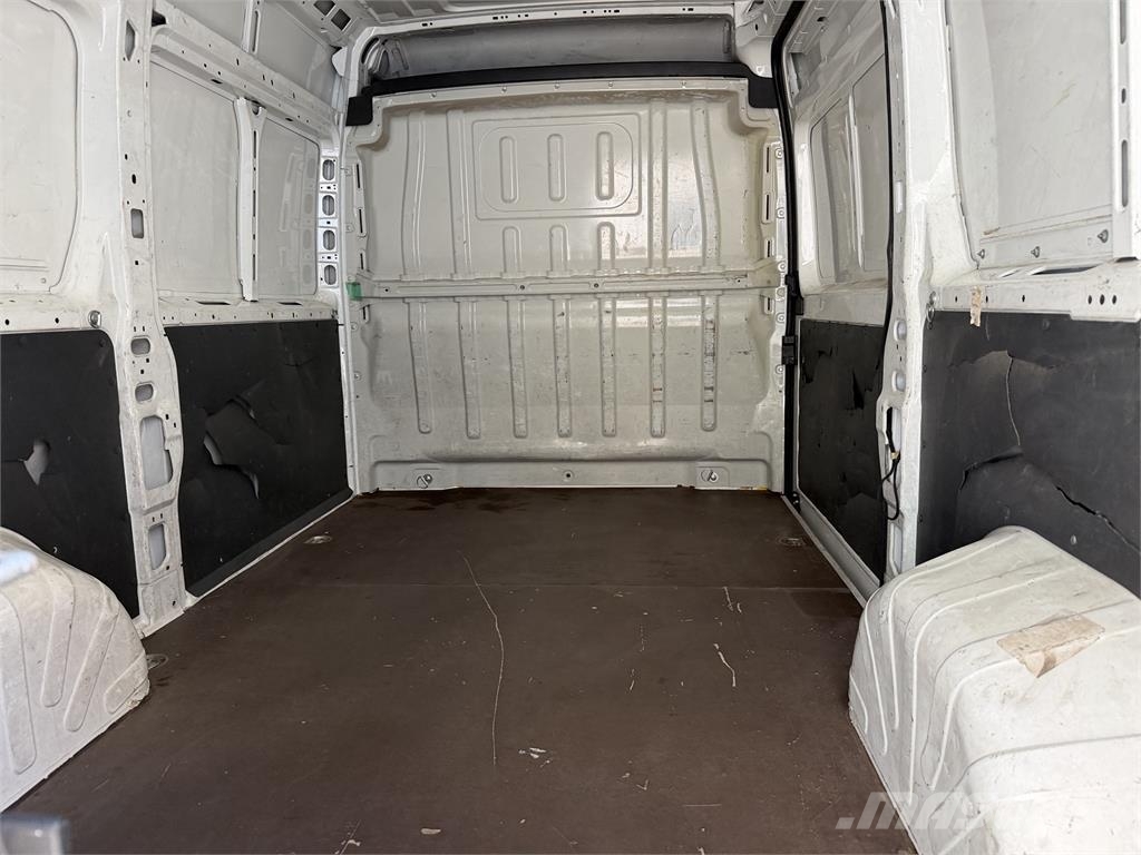Citroën Jumper VIN 103 Furgonetas cerradas