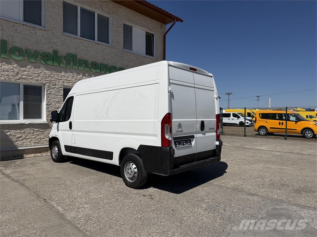 Citroën Jumper VIN 103 Furgonetas cerradas