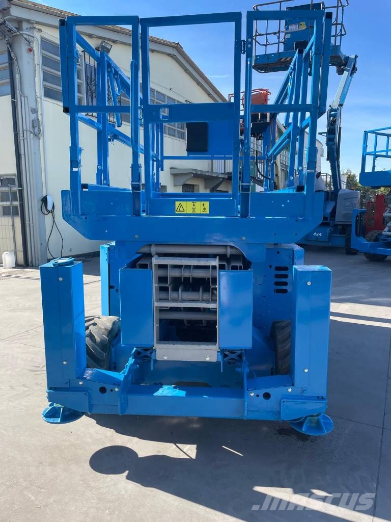 Genie GS 2669 RT Scheren-Arbeitsbühnen