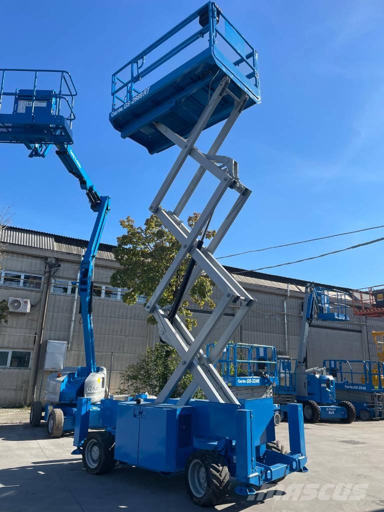 Genie GS 2669 RT Scheren-Arbeitsbühnen