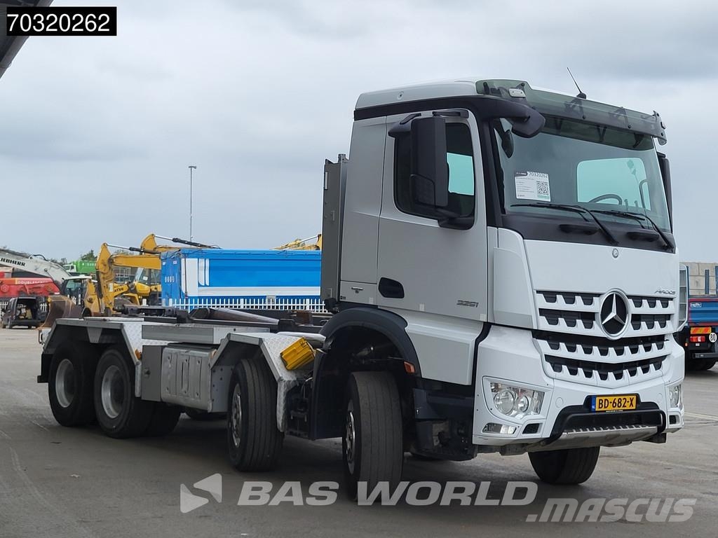 Mercedes-Benz Arocs 3251 8X4 25tons hooklift Retarder Steel susp Koukkulava kuorma-autot