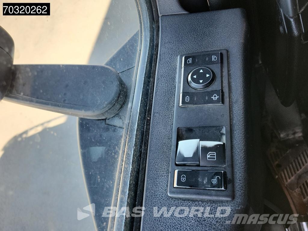 Mercedes-Benz Arocs 3251 8X4 25tons hooklift Retarder Steel susp Camiones elevadores de gancho