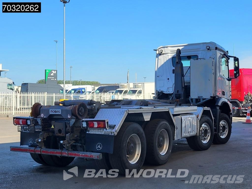 Mercedes-Benz Arocs 3251 8X4 25tons hooklift Retarder Steel susp Camiones elevadores de gancho