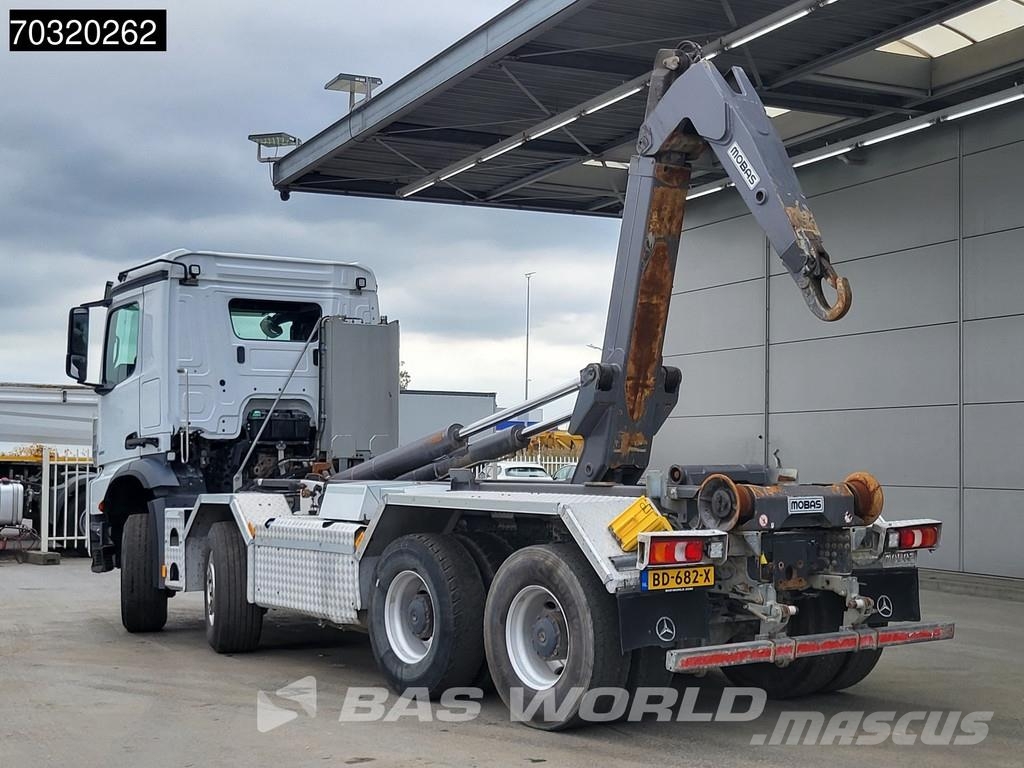Mercedes-Benz Arocs 3251 8X4 25tons hooklift Retarder Steel susp Koukkulava kuorma-autot