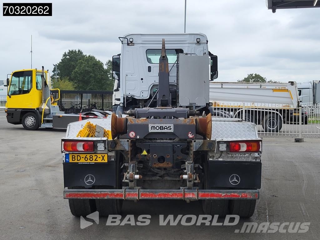 Mercedes-Benz Arocs 3251 8X4 25tons hooklift Retarder Steel susp Koukkulava kuorma-autot