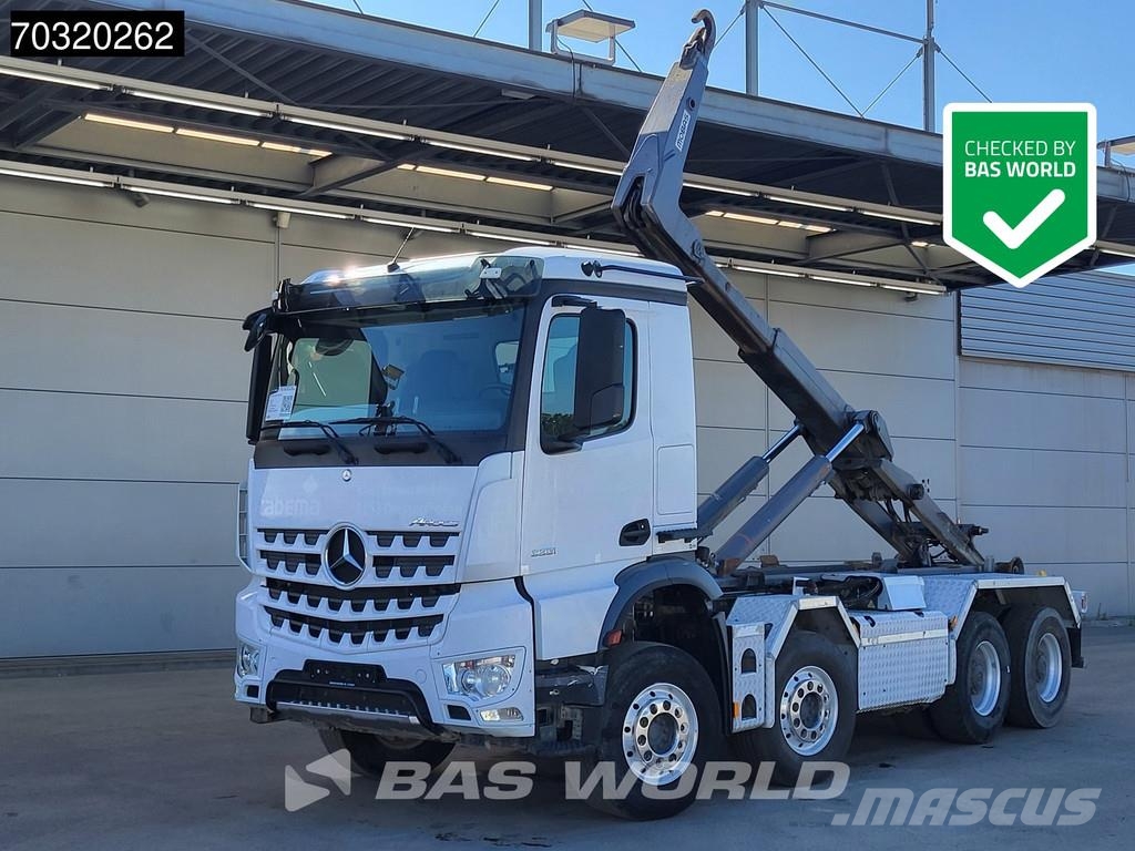 Mercedes-Benz Arocs 3251 8X4 25tons hooklift Retarder Steel susp Camiones elevadores de gancho