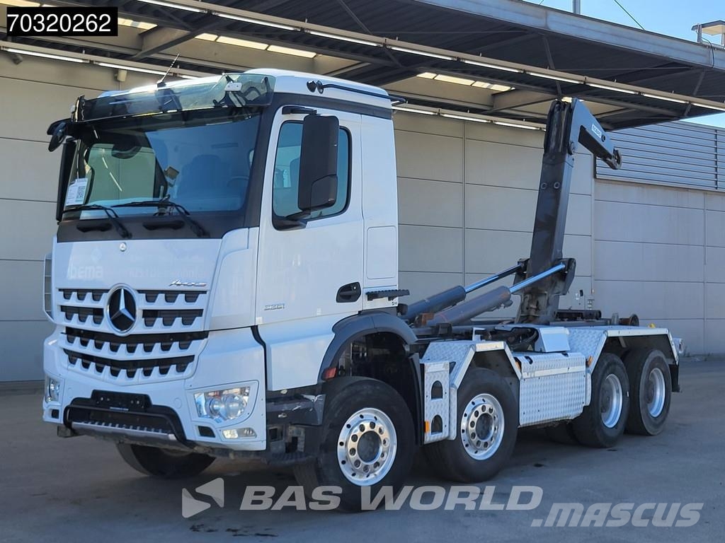 Mercedes-Benz Arocs 3251 8X4 25tons hooklift Retarder Steel susp Camiones elevadores de gancho
