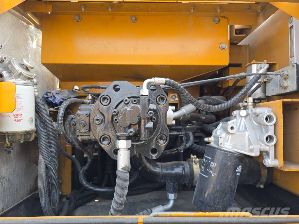 Sany SY215C Escavadoras de rastos