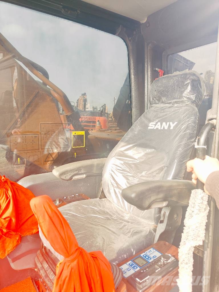Sany SY215C Escavadoras de rastos