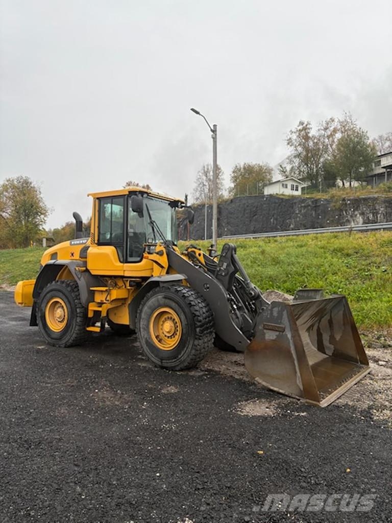 Volvo L70G Iekrāvēji uz riteņiem