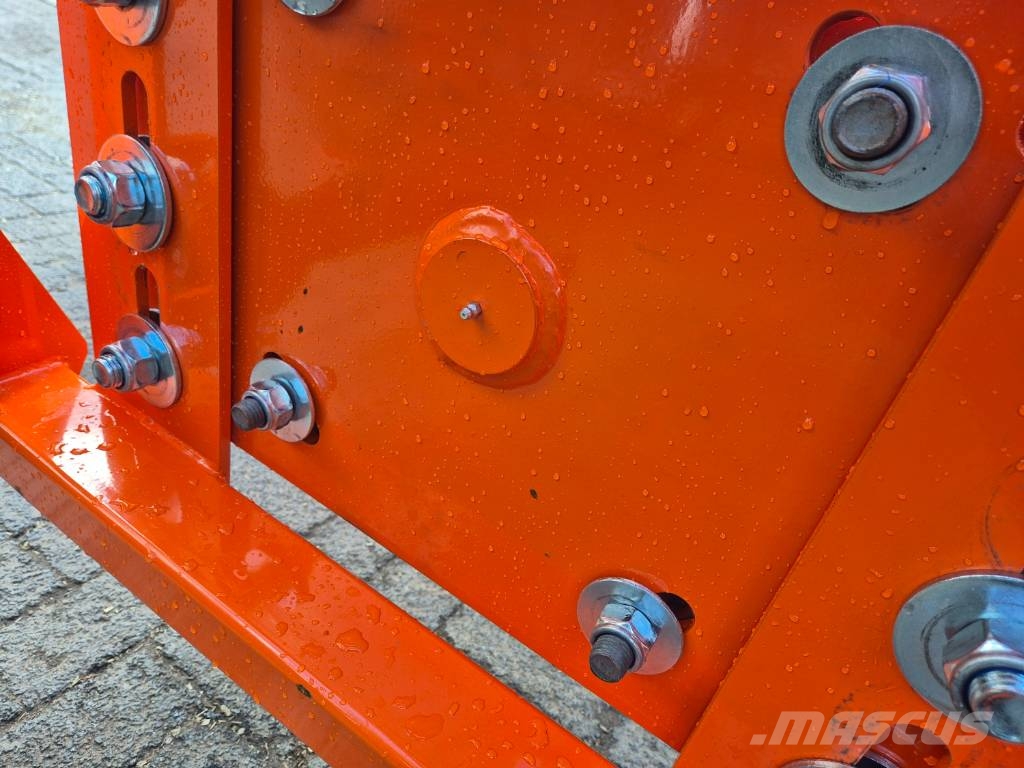 Metal-Technik Snow Plow 260 其他地面照料機械