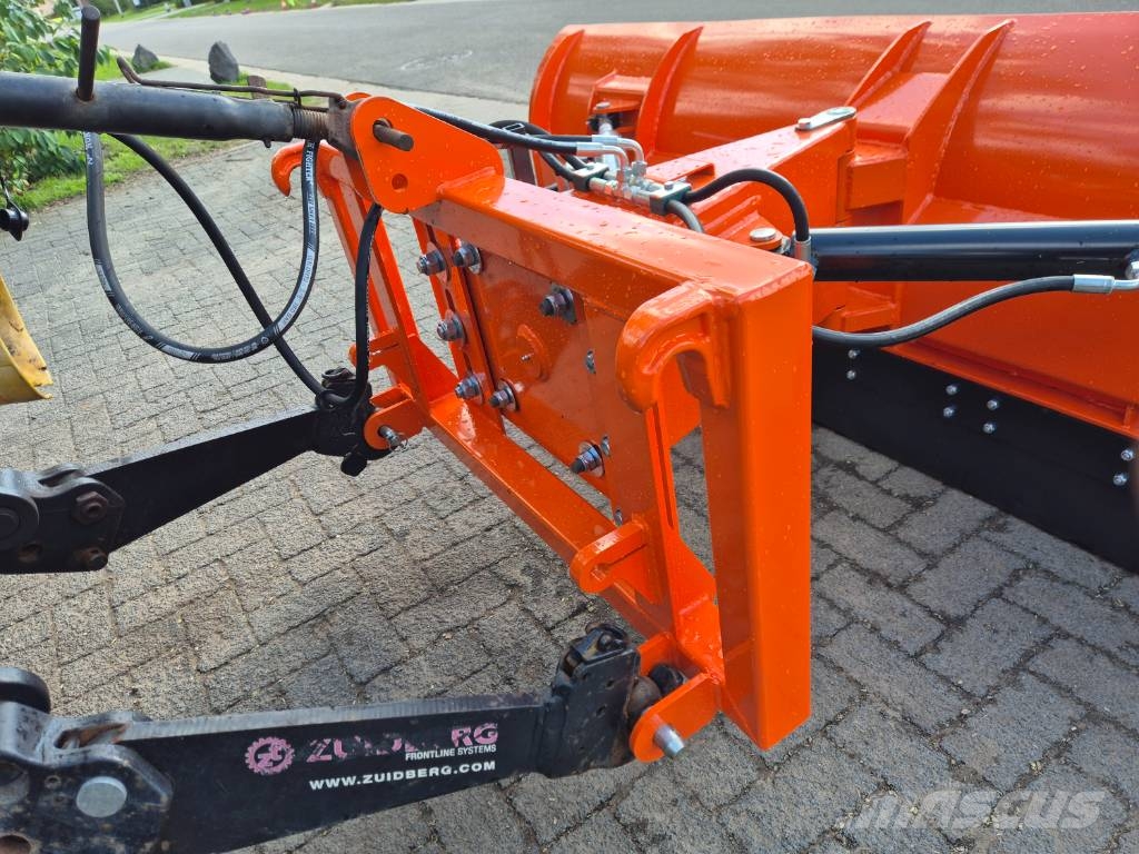 Metal-Technik Snow Plow 260 其他地面照料機械