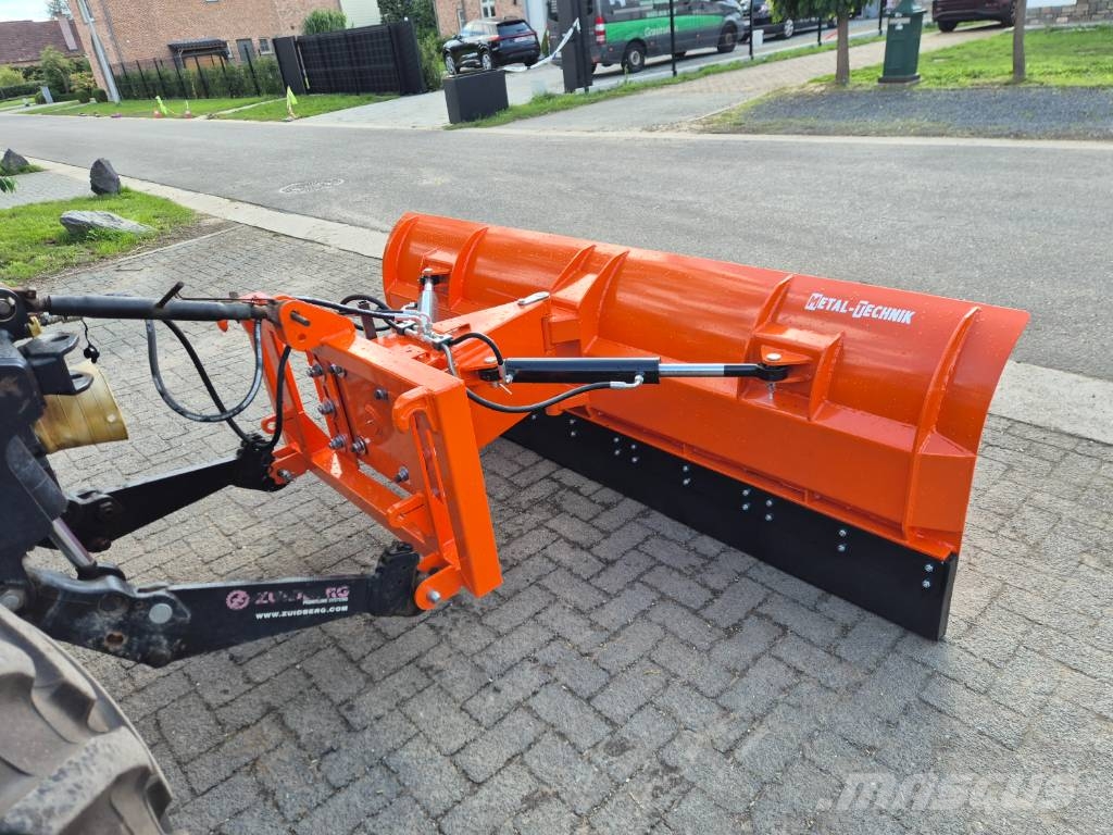Metal-Technik Snow Plow 260 其他地面照料機械