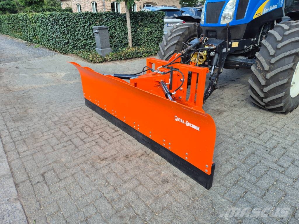 Metal-Technik Snow Plow 260 其他地面照料機械