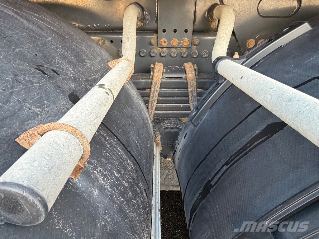 Iveco X-Way 360X58 76tn yhdistelmä Pašizgāzējs