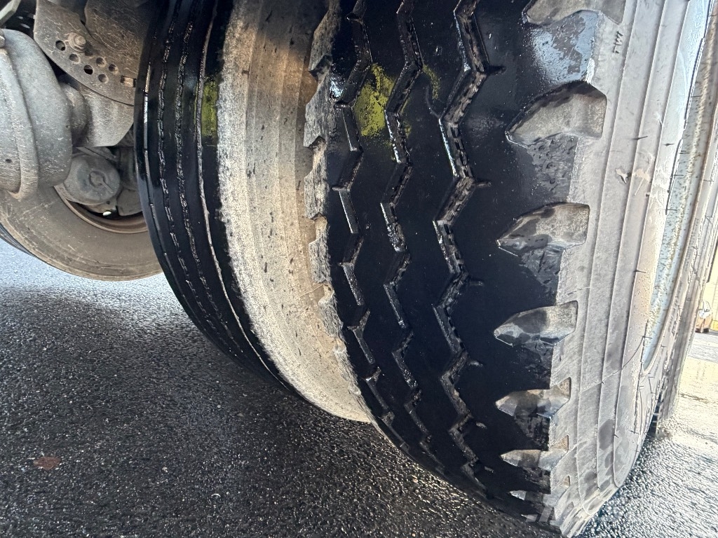 Iveco X-Way 360X58 76tn yhdistelmä Pašizgāzējs