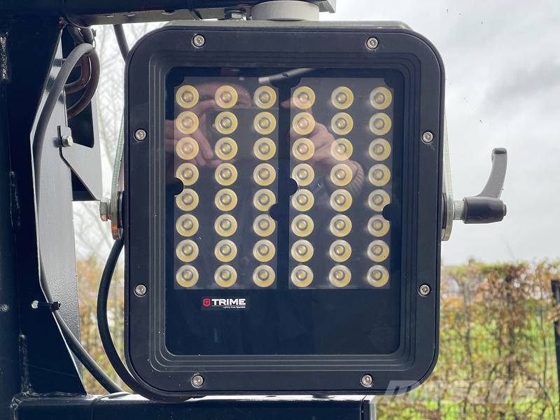 Tower Light VB 9 LED 照明燈