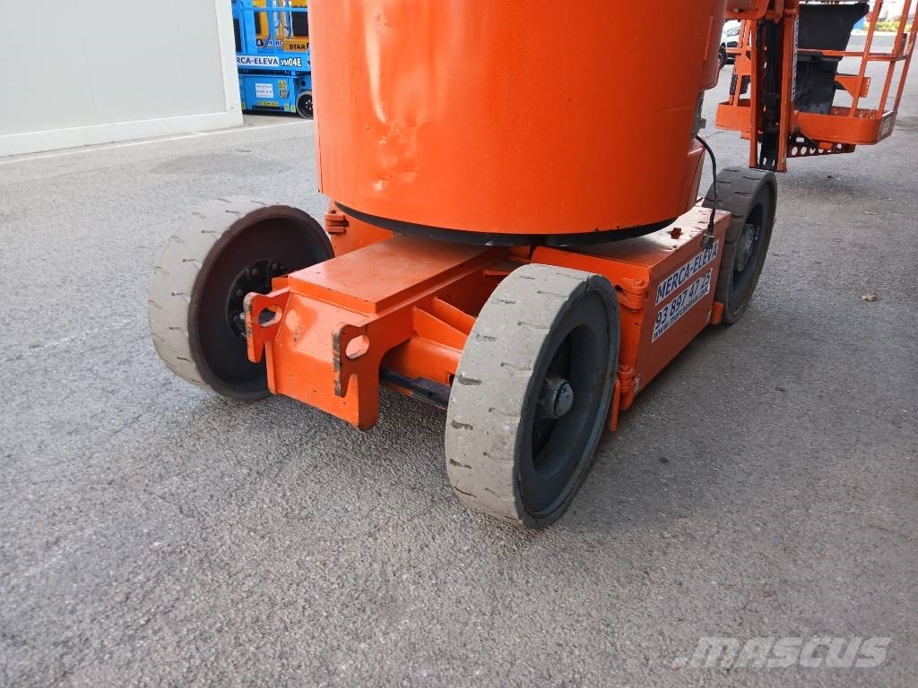 JLG E300AJP Knikarmhoogwerkers