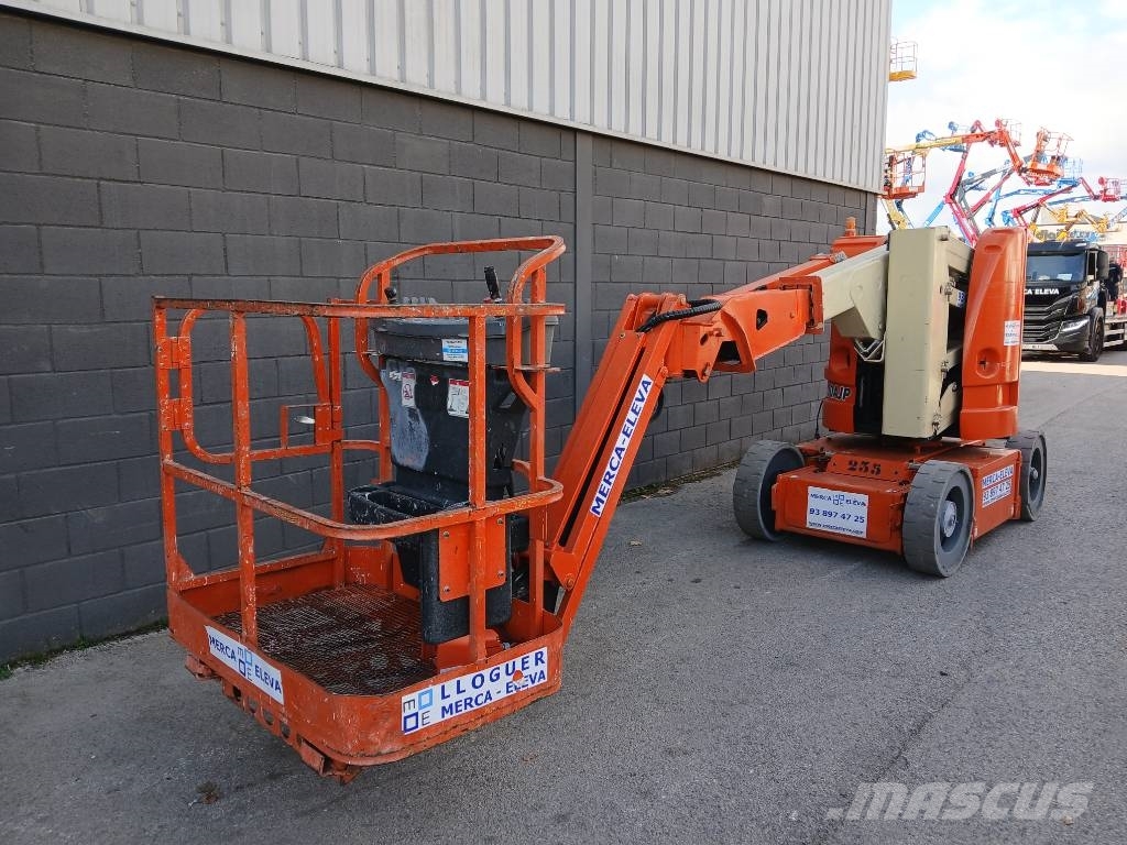 JLG E300AJP Knikarmhoogwerkers