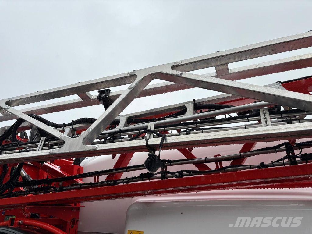 Kuhn Metris 4102 Прицепные опрыскиватели