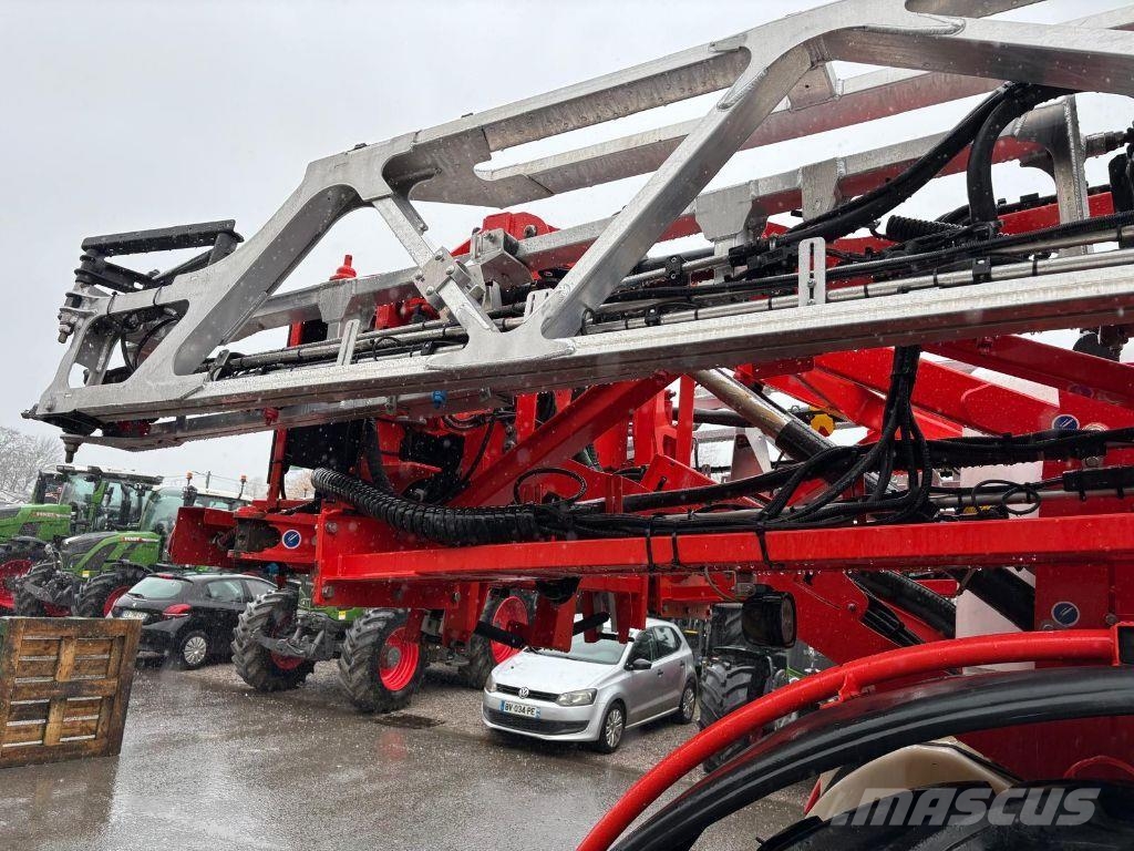 Kuhn Metris 4102 Vlečne škropilnice