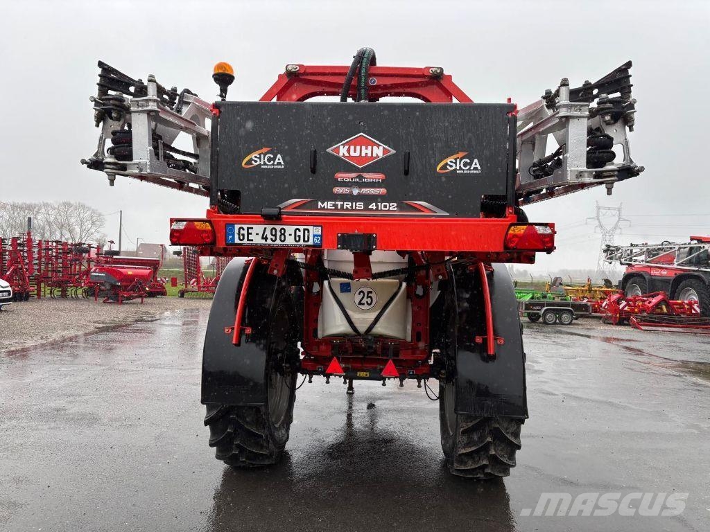Kuhn Metris 4102 牽引型スプレイヤー