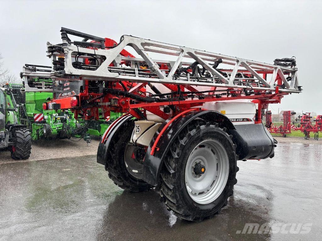 Kuhn Metris 4102 Trailed sprayers