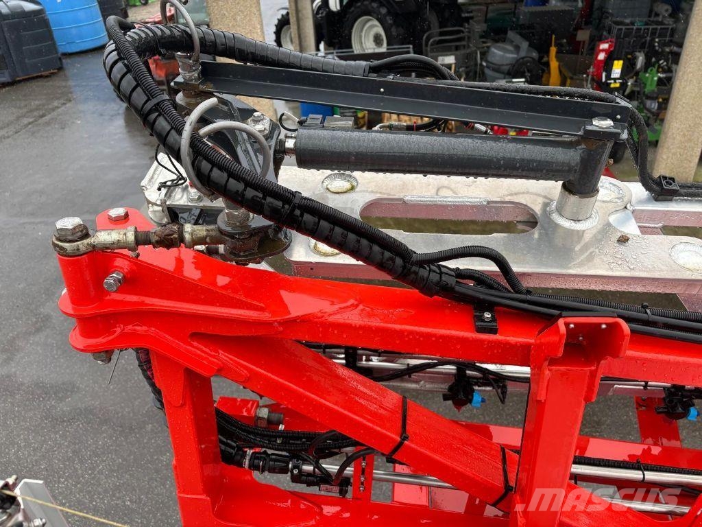 Kuhn Metris 4102 Vlečne škropilnice