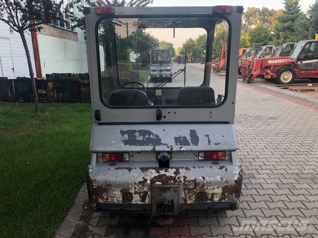 Toyota 2TD25 /02/ V-3421 EO Flughafenausrüstung