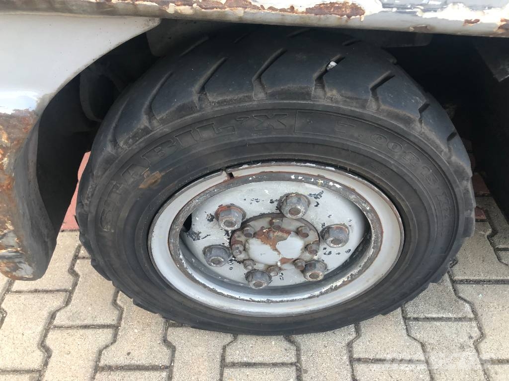 Toyota 2TD25 /02/ V-3421 EO Flughafenausrüstung