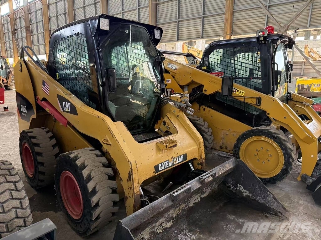 CAT 246C and 262D Φορτωτάκια