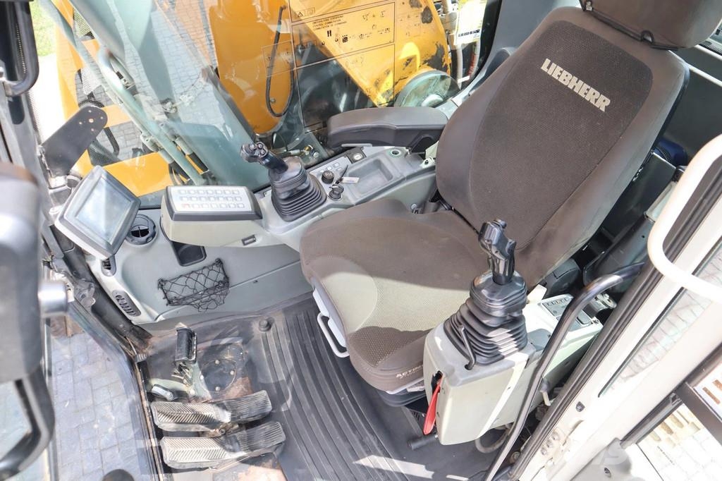 Liebherr R926 K LC COMPACT | SORTING GRAB | QUICK COUPLER Kāpurķēžu ekskavatori