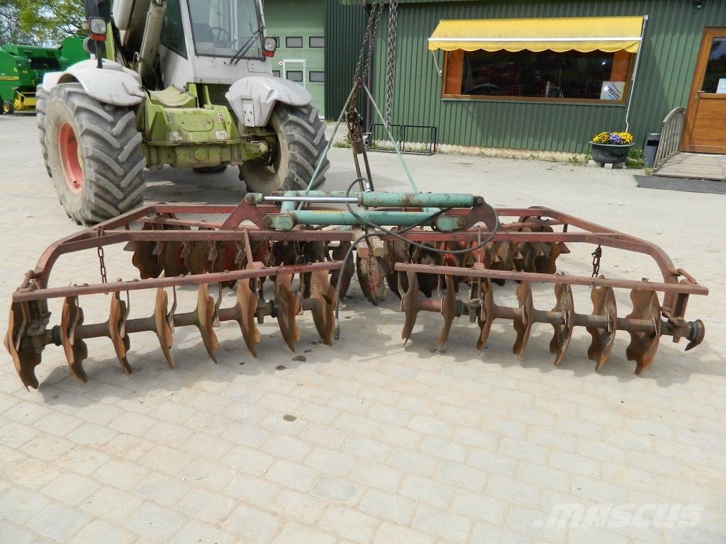 Kverneland 300 Tanjirače