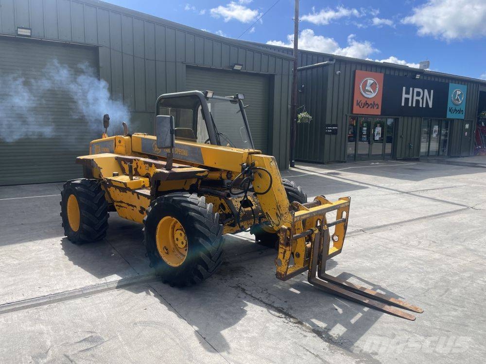JCB 520-55 Kmetijski teleskopski nakladalci