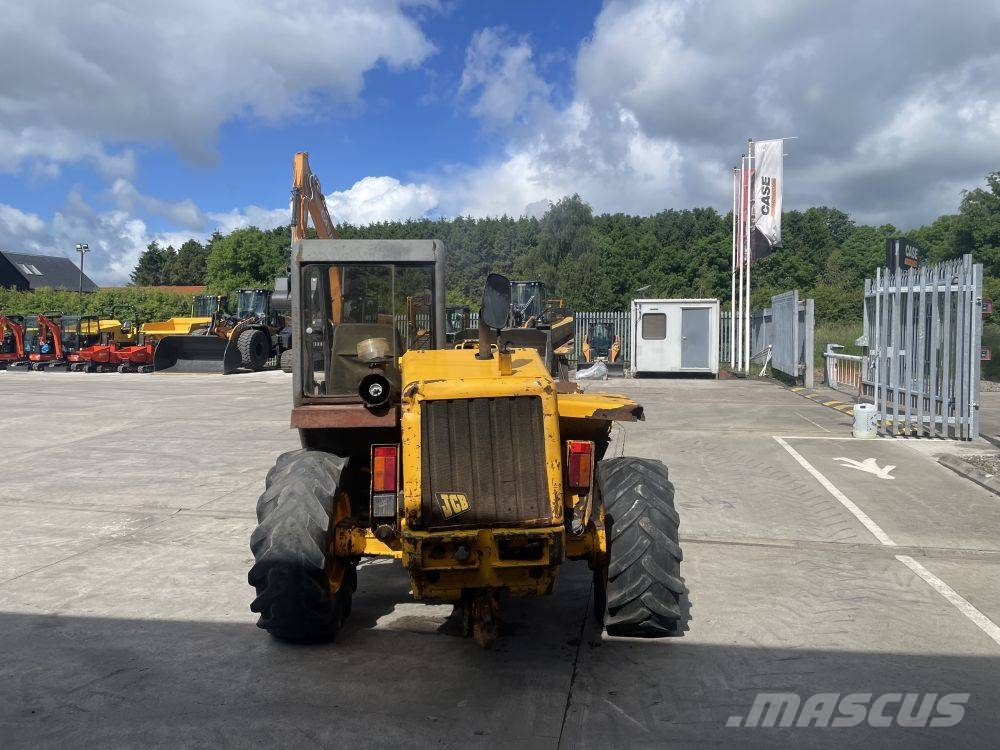 JCB 520-55 Kmetijski teleskopski nakladalci