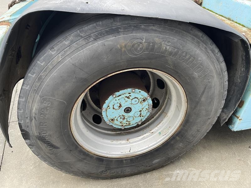 Ferrari TT 2516 VA 4x2 Anders
