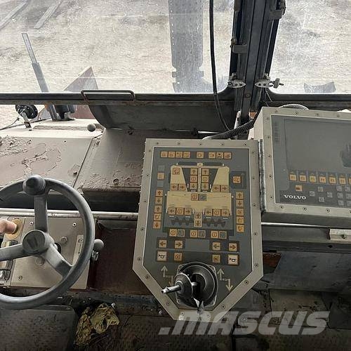 Volvo ABG 6870 Asfaltni finišeri