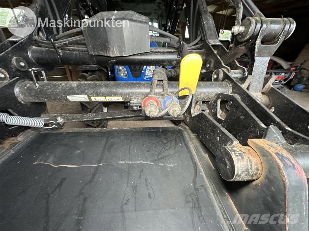 New Holland T4.75S Traktorer