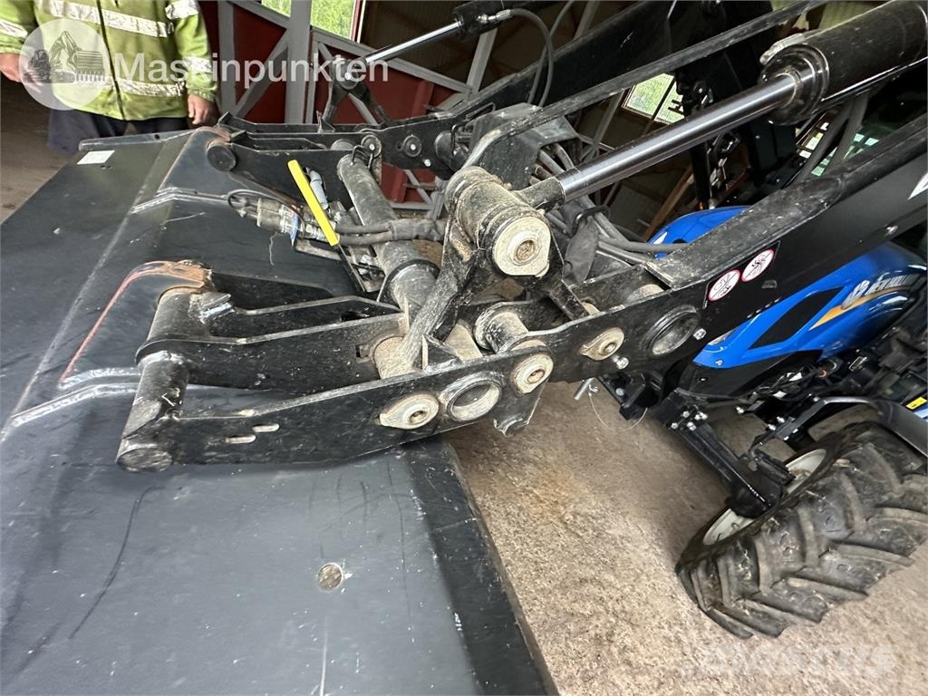 New Holland T4.75S Traktorer