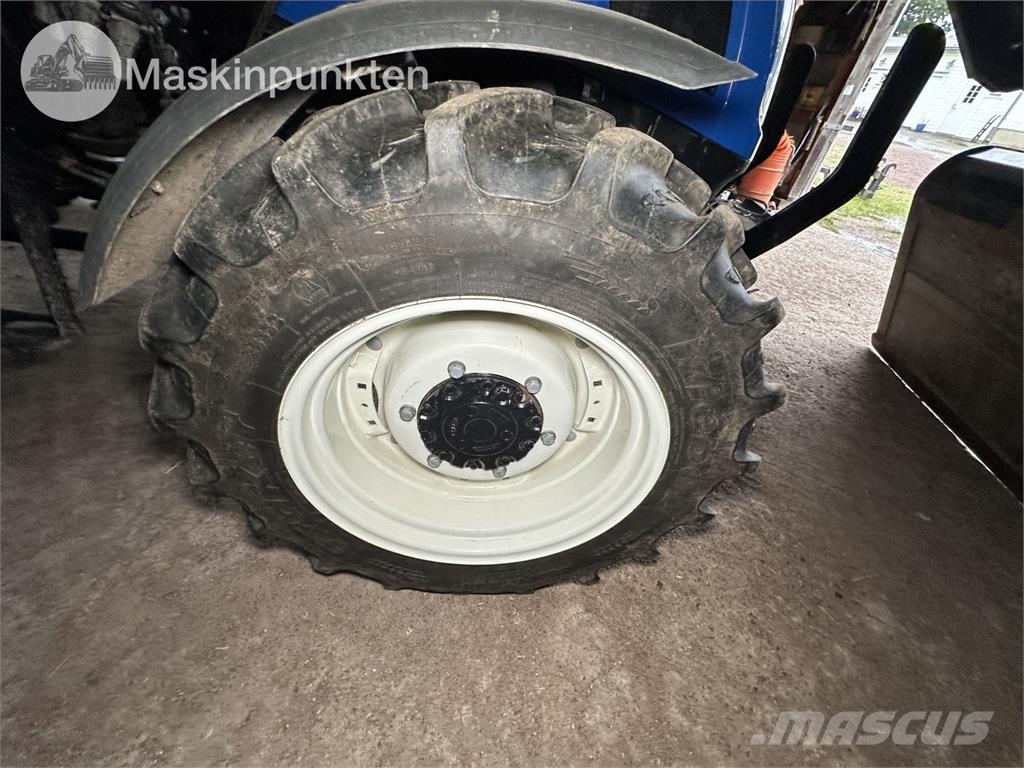 New Holland T4.75S Traktorer