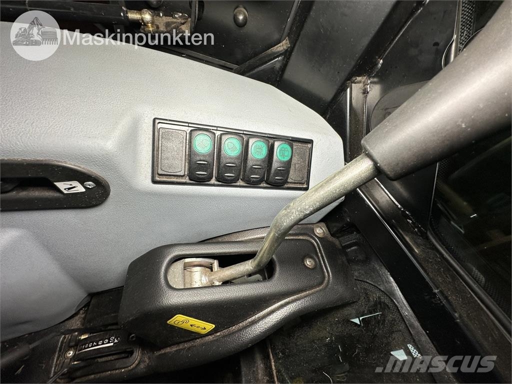 New Holland T4.75S Traktorer