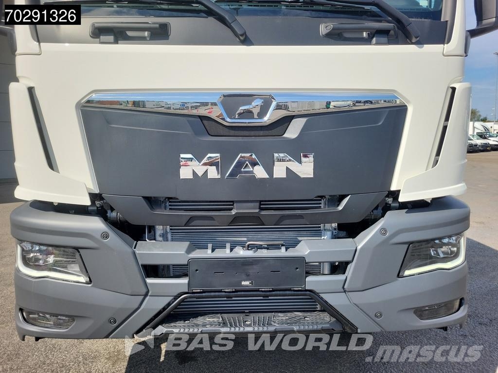 MAN TGS 33.400 6X4 NEW! Full-Steel Big-Axle Drumbrakes Ťahače