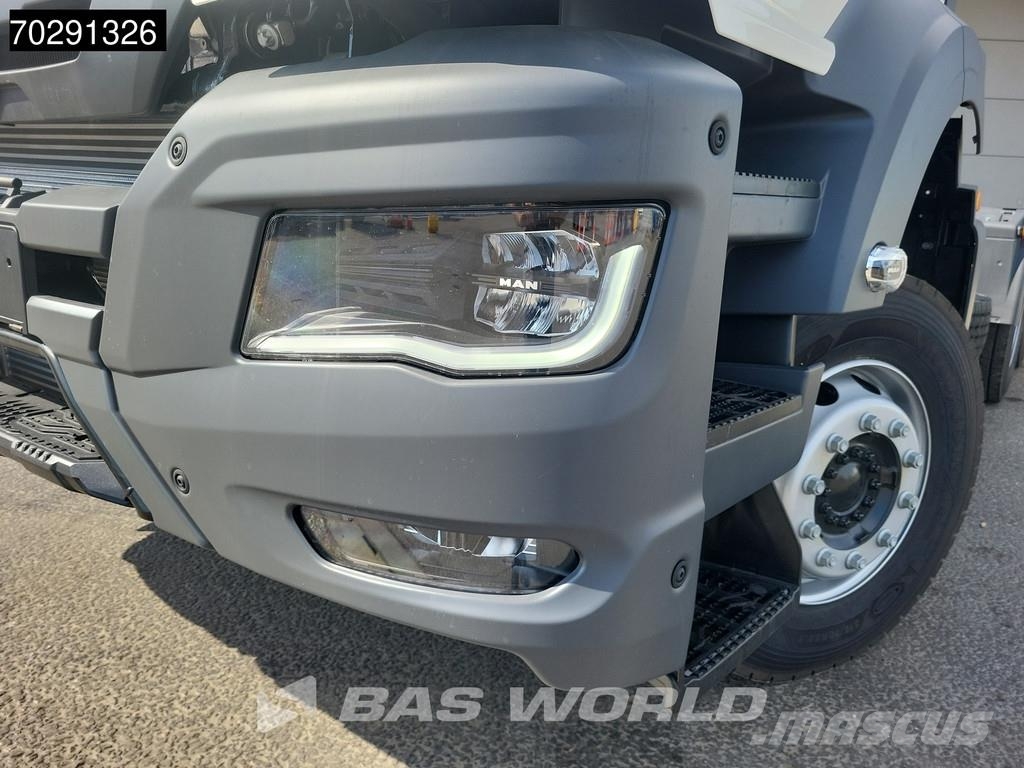 MAN TGS 33.400 6X4 NEW! Full-Steel Big-Axle Drumbrakes Ťahače