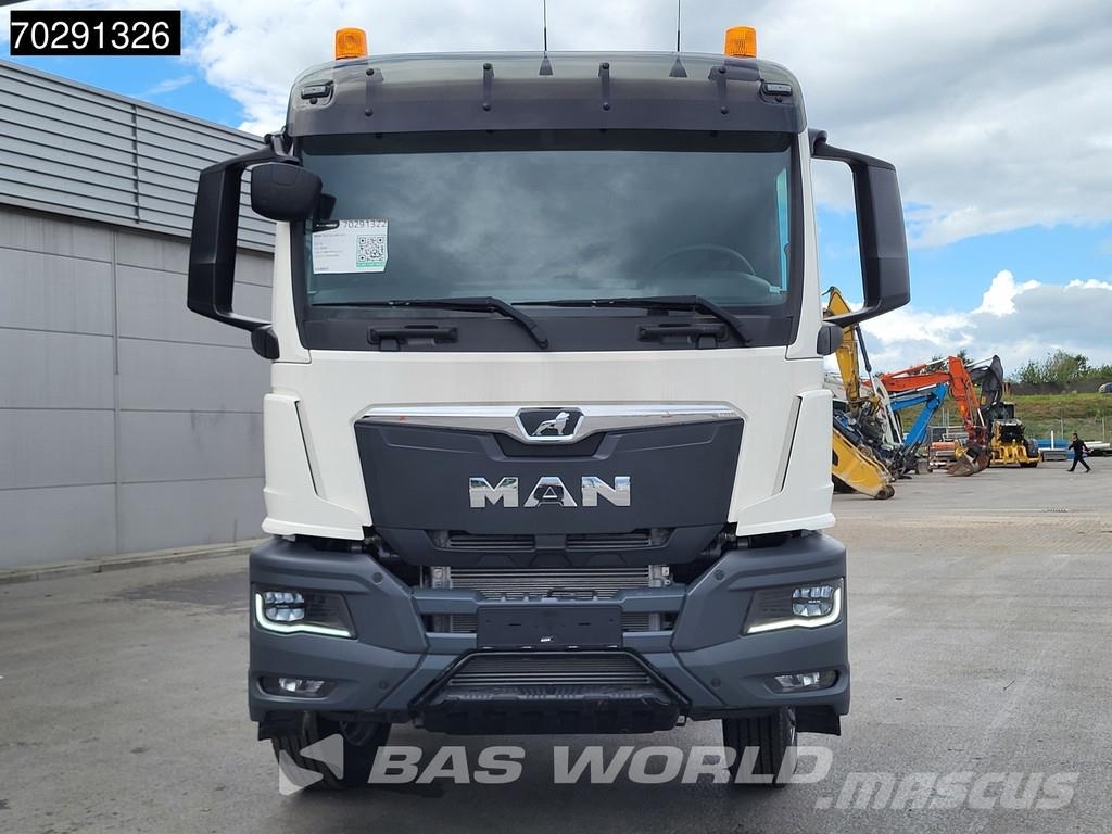 MAN TGS 33.400 6X4 NEW! Full-Steel Big-Axle Drumbrakes Camiones tractor