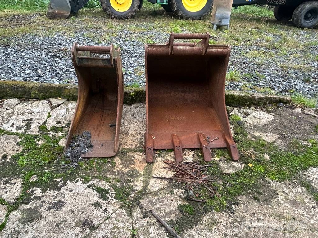 Doosan DX 80 R, stållarv Midi rýpadla 7t - 12t