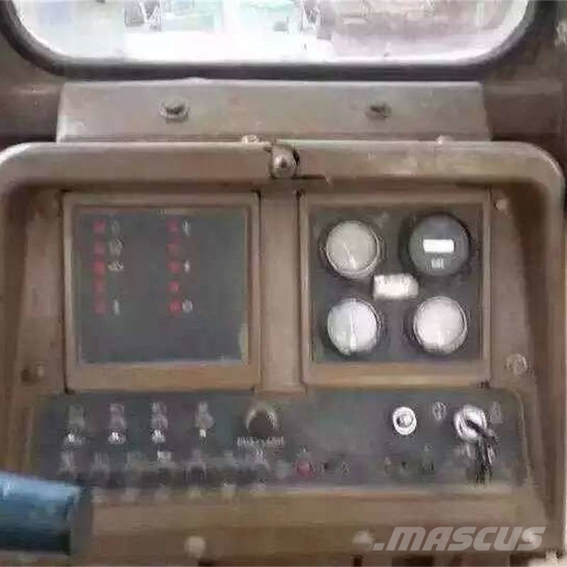 CAT D 11 N 履帶推土機